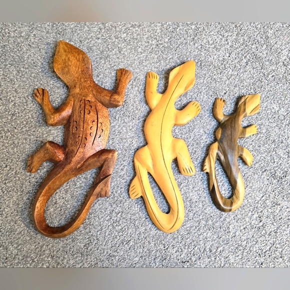 Other - Set of 3 Wooden Lightweight Gecko Lizard Decor Art Outdoors Animal